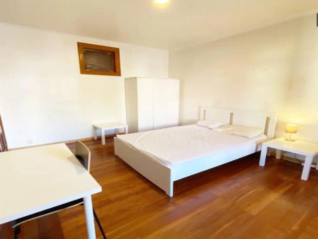 Quarto alugar em Avenidas Novas, Lisboa