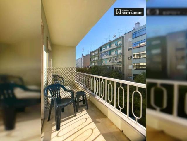 Quarto alugar em Avenidas Novas, Lisboa