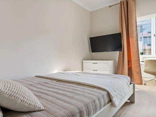 Quarto alugar em Avenidas Novas, Lisboa