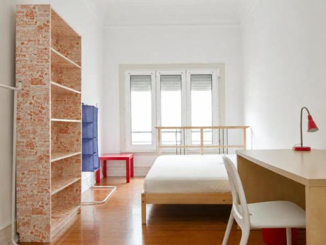 Quarto alugar em Avenidas Novas, Lisboa