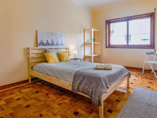 Quarto alugar em Conjunto Urbano da Ribeira, Porto