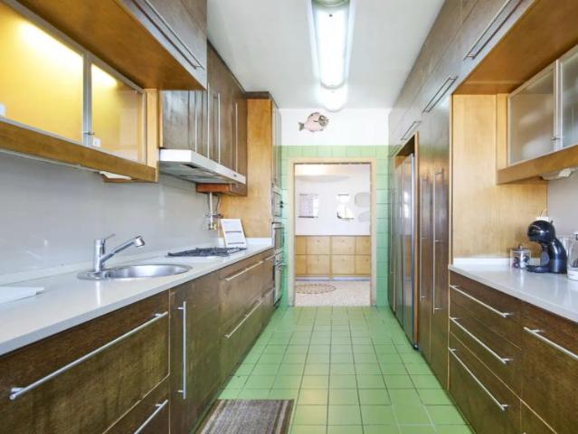 Quarto alugar em Avenidas Novas, Lisboa