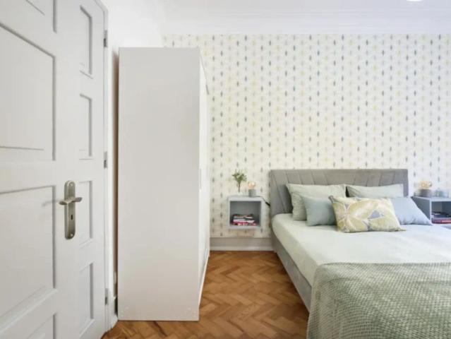 Quarto alugar em Avenidas Novas, Lisboa