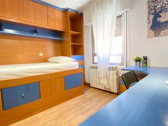Habitación en alquiler en Usera, Madrid