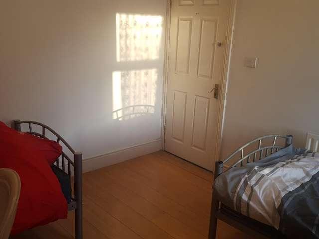 Room to rent in Bluebell, North Tipperary