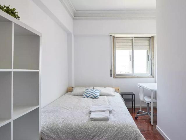 Quarto alugar em Avenidas Novas, Lisboa