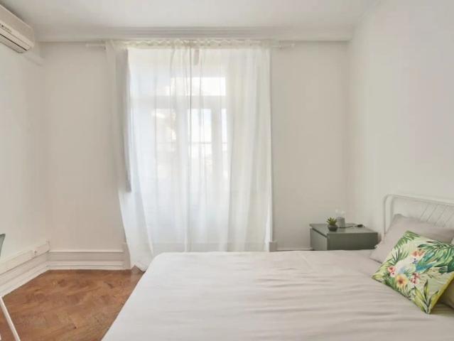 Quarto alugar em Avenidas Novas, Lisboa