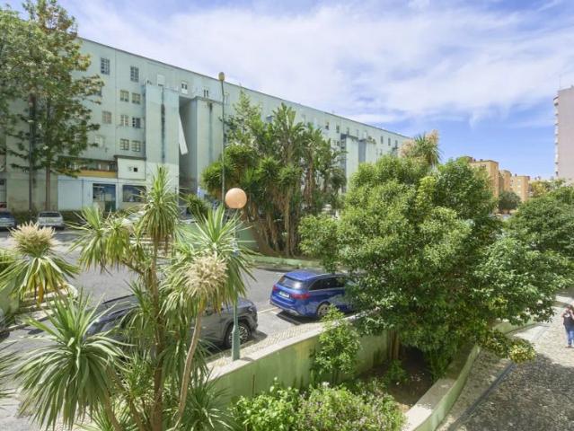 Quarto alugar em Avenidas Novas, Lisboa