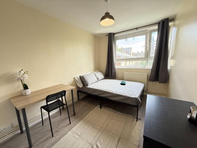 Apartment for rent in London Borough of Tower Hamlets, Greater London