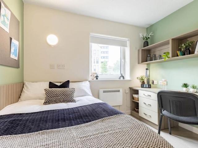 Room for rent in The Polygon, City Of Southampton