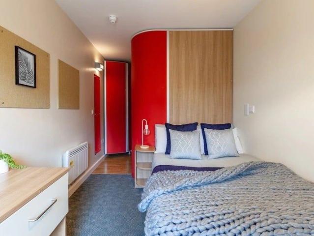 Apartment for rent in Newtown, Reading