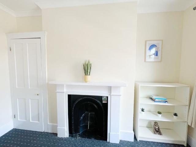 Room for rent in Greater London
