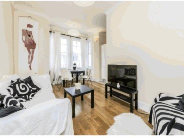 Apartment for rent in Streatham, Greater London