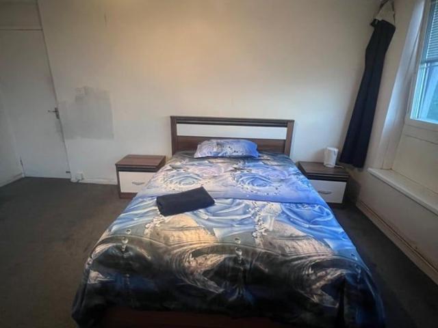 Apartment for rent in Westminster, Victoria