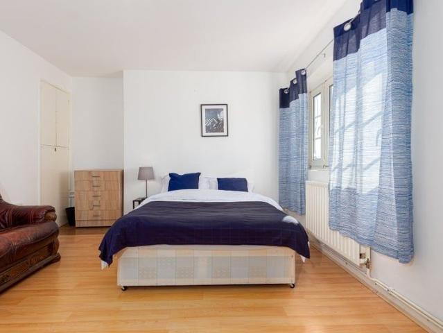 Apartment for rent in Westminster, Victoria