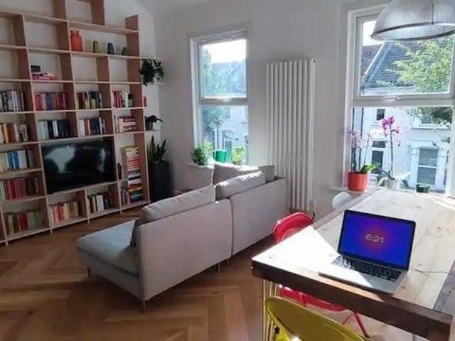 Apartment for rent in Leyton, Greater London