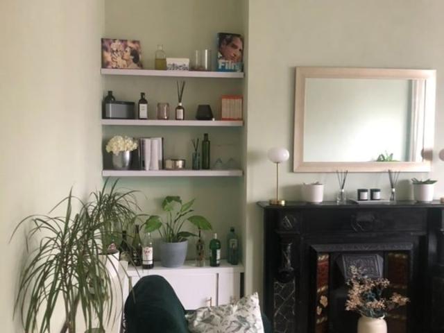Apartment for rent in Queen's Park, Greater London