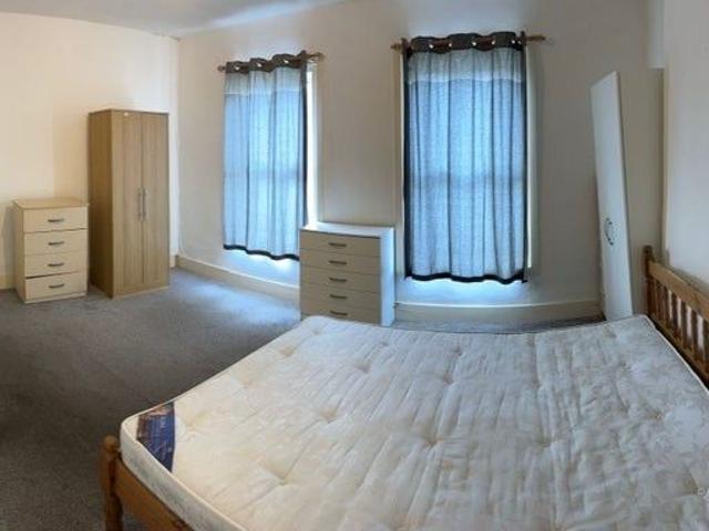 Apartment for rent in Wanstead, Greater London