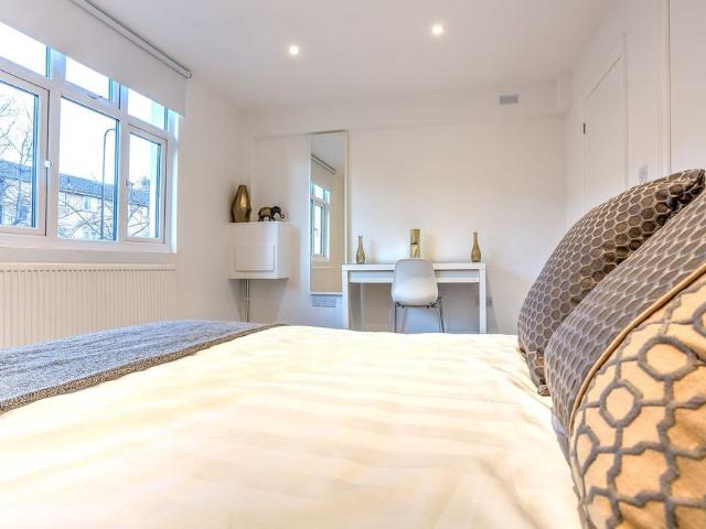 Apartment for rent in Kennington Cross, Greater London