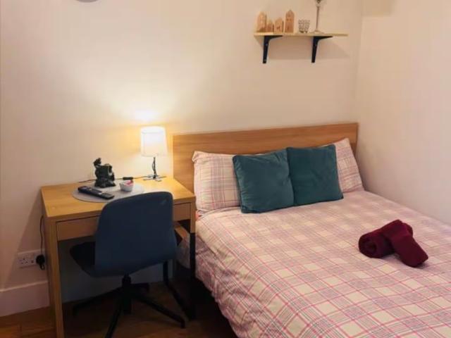 Room for rent in West Kensington, Isle Of Man