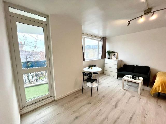 Apartment for rent in South Hackney, Greater London