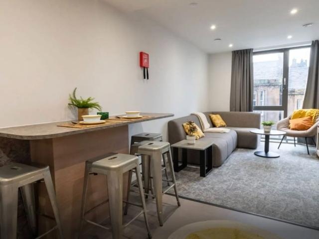 Room for rent in Mayfield, Newington