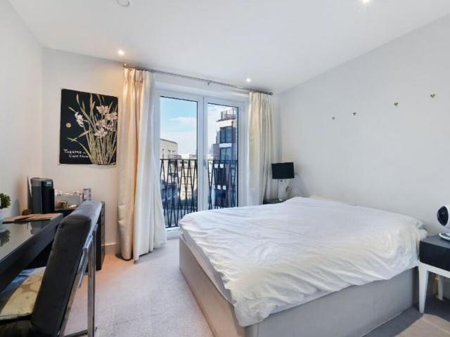 Apartment for rent in The Borough, Greater London