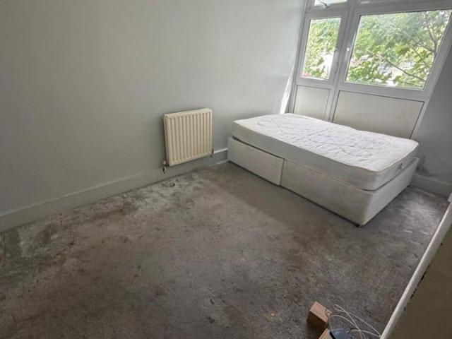 Apartment for rent in Stockwell Park, Greater London