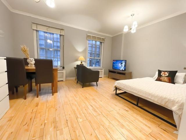 Apartment for rent in Paddington, Greater London
