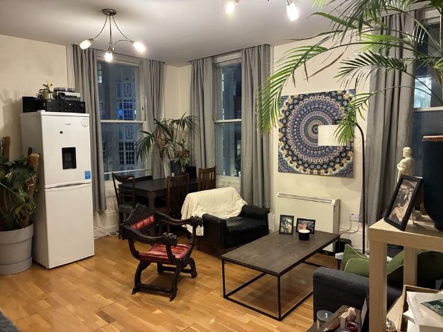 Room for rent in St. James's, Mayfair