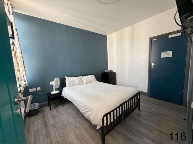 Room for rent in Greater London