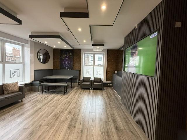 Room for rent in St George's Quarter / Cultural Quarter, Calderstones