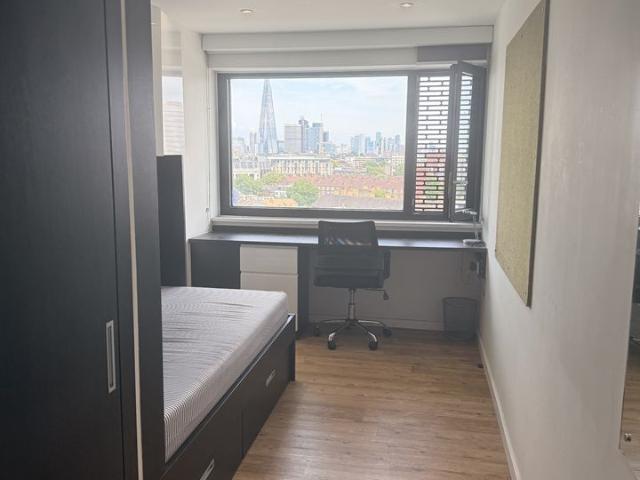 Apartment for rent in The Borough, Greater London