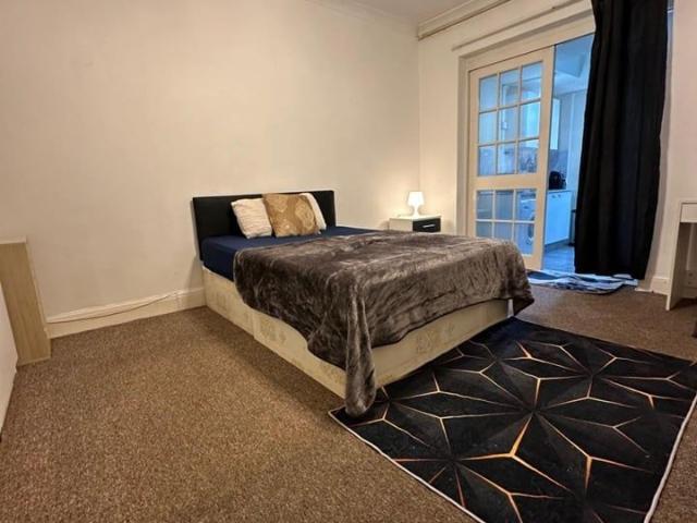 Room for rent in Harlesden, Greater London