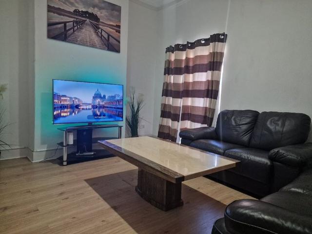 Room for rent in St George's Quarter / Cultural Quarter, Calderstones