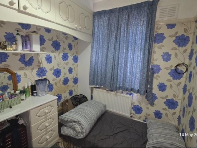 Room for rent in London Borough of Havering, Greater London