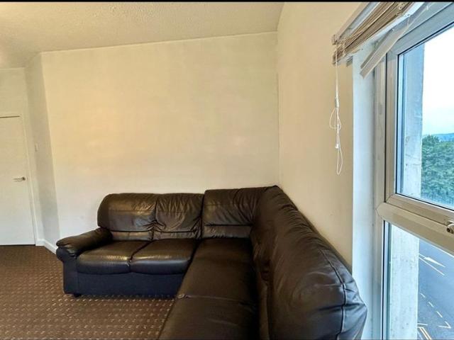 Apartment for rent in Lenton Abbey, Haddon