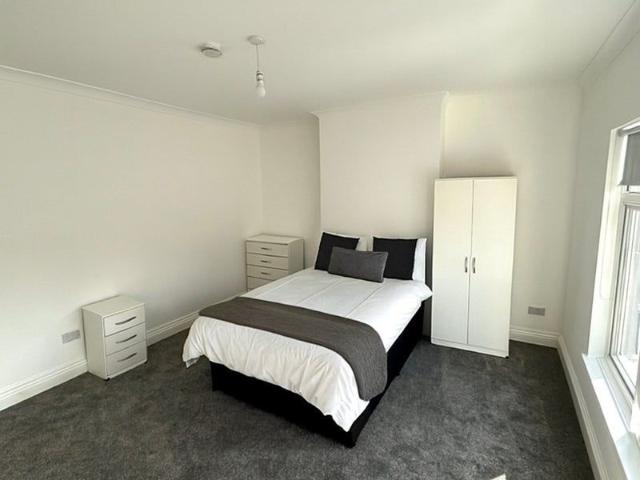 Room for rent in West Yorkshire