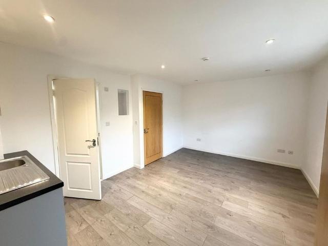 Room for rent in Colney Hatch, Isle Of Man