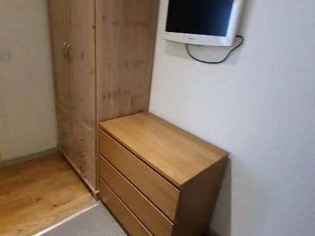 Room for rent in Gants Hill, Greater London