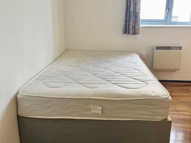 Room for rent in Glyndon, Shooters Hill