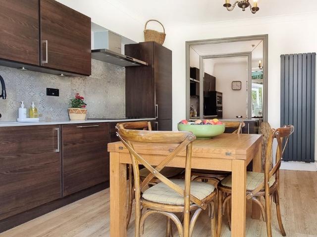 Room for rent in Corstorphine, Scotland
