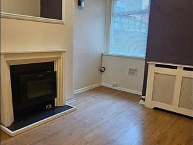 Room for rent in Pendleton, Salford