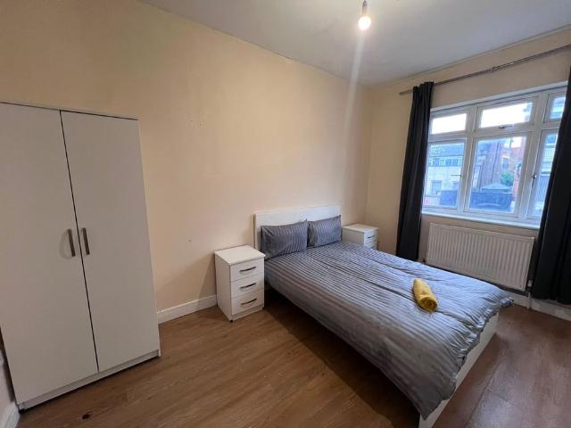 Room for rent in Streatham, Greater London