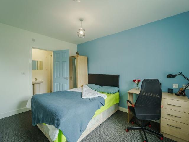 Room for rent in Hillfields, West Midlands
