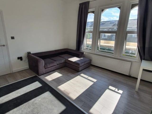 Room for rent in Camberwell, Greater London
