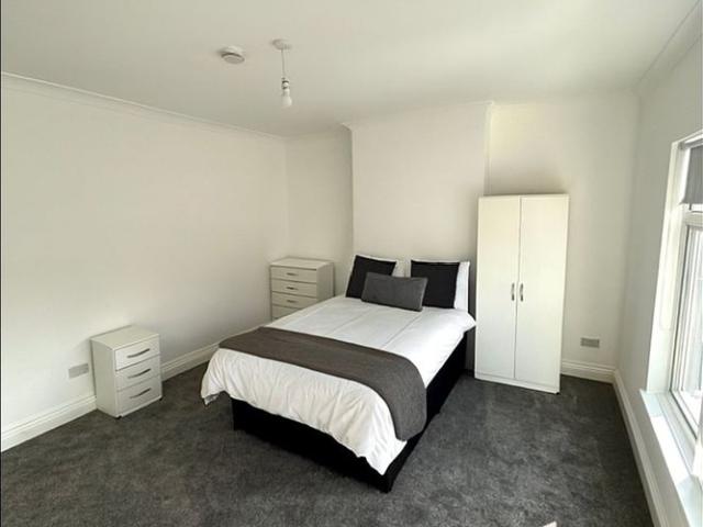 Room for rent in Ladywood, West Midlands