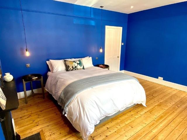 Room for rent in Black Friars, Old Wharf