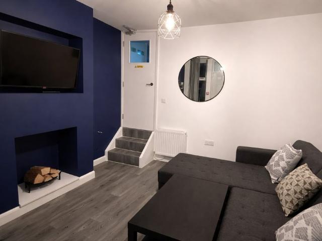 Room for rent in Black Friars, Old Wharf