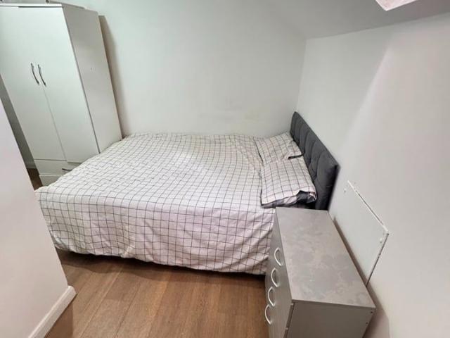 Room for rent in Lenton Abbey, City of Nottingham